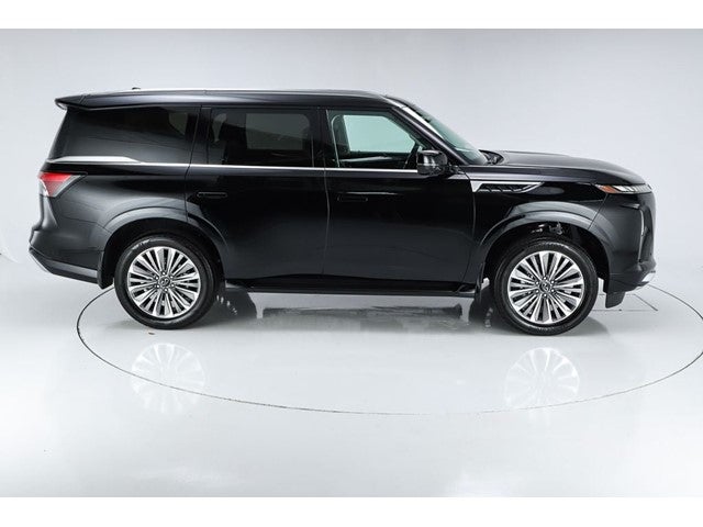 2027 INFINITI QX80 LUXE