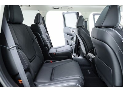 2027 INFINITI QX80 LUXE