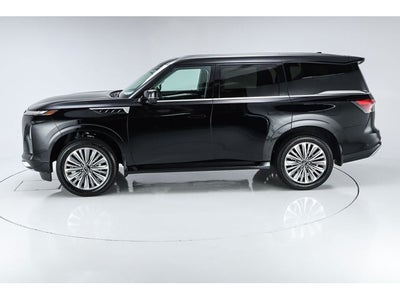 2027 INFINITI QX80 LUXE
