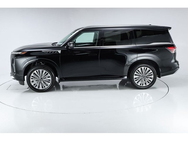 2027 INFINITI QX80 LUXE