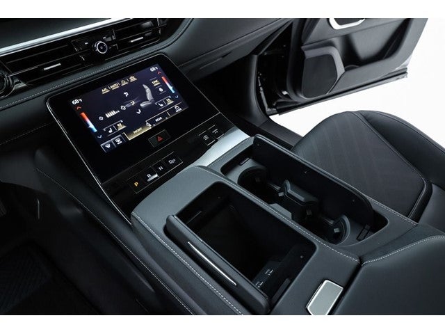 2027 INFINITI QX80 LUXE