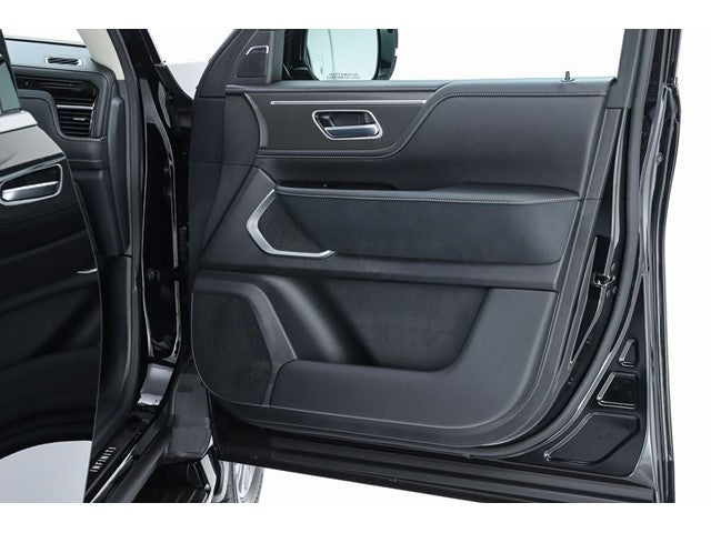 2027 INFINITI QX80 LUXE