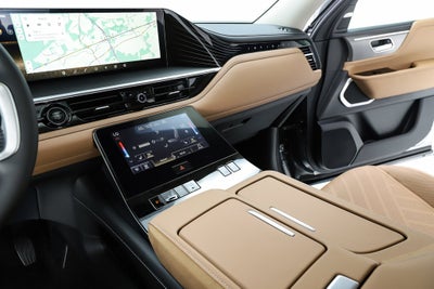 2027 INFINITI QX80 LUXE