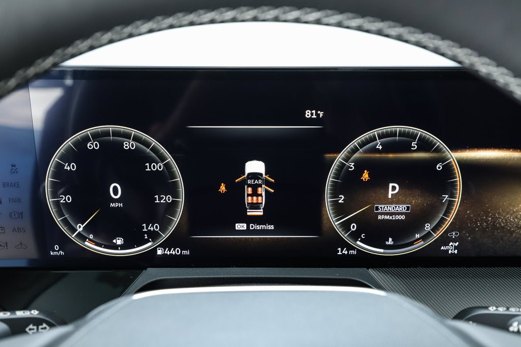 2027 INFINITI QX80 LUXE