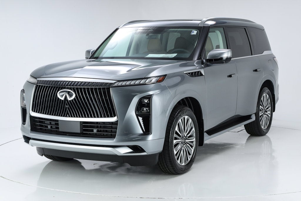 2027 INFINITI QX80 LUXE