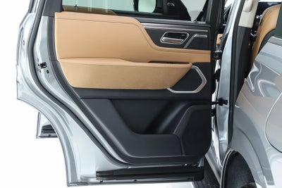 2027 INFINITI QX80 LUXE