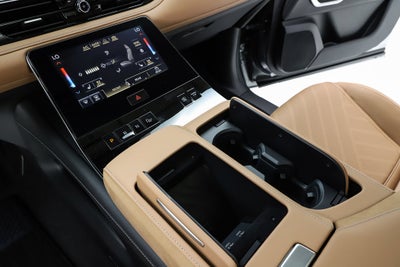 2027 INFINITI QX80 LUXE