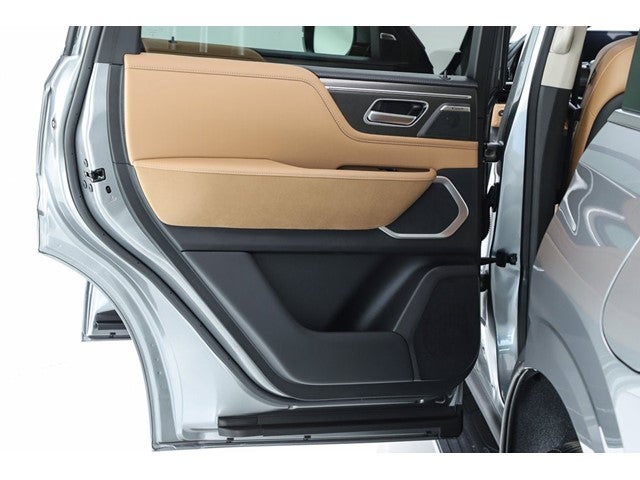 2027 INFINITI QX80 LUXE