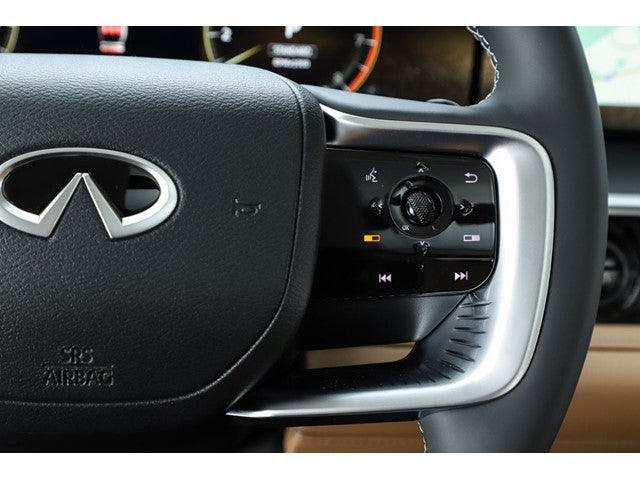 2027 INFINITI QX80 LUXE