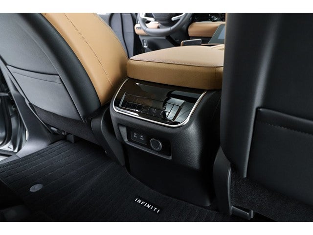 2027 INFINITI QX80 LUXE