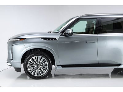 2027 INFINITI QX80 LUXE