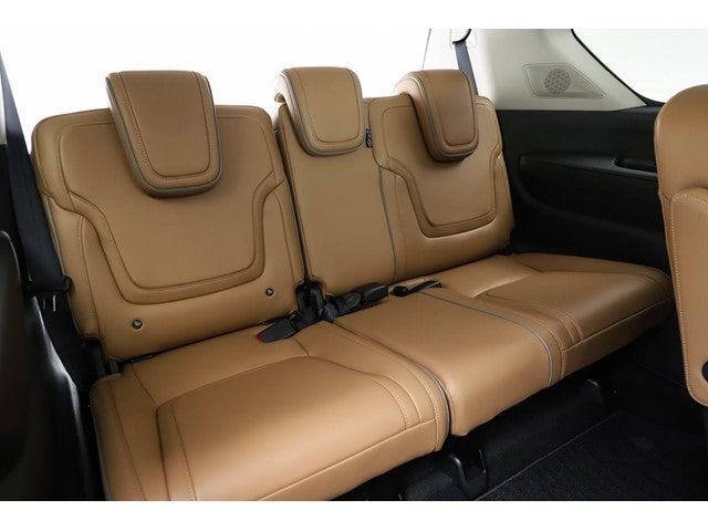 2027 INFINITI QX80 LUXE