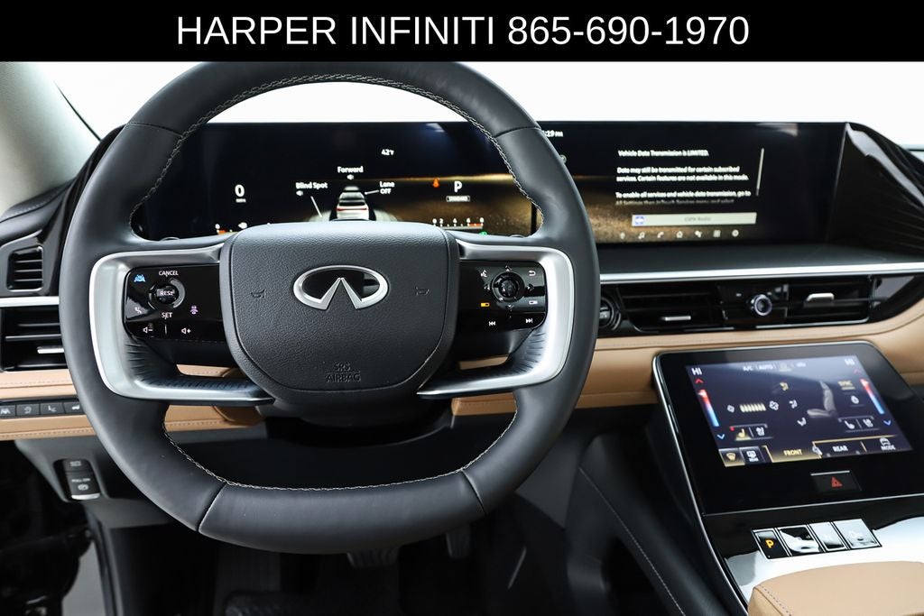2025 INFINITI QX80 LUXE