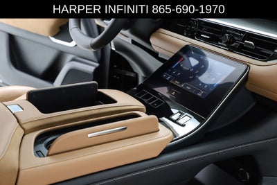 2025 INFINITI QX80 LUXE