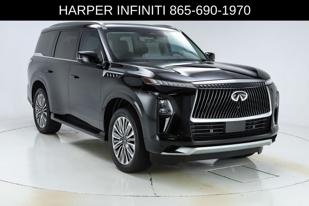 2025 INFINITI QX80 LUXE