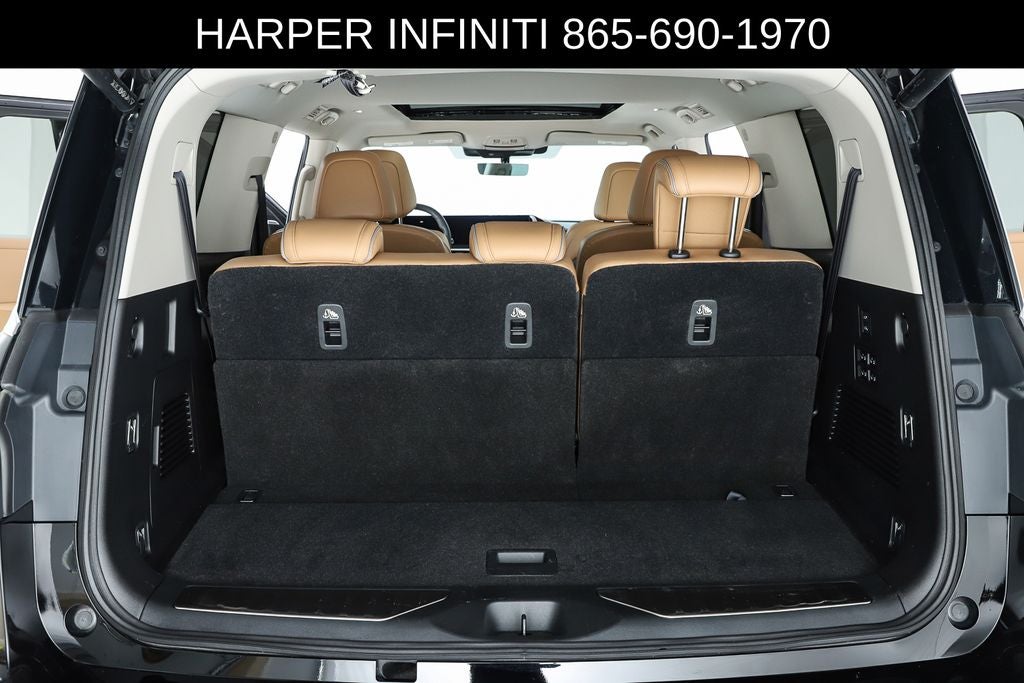 2025 INFINITI QX80 LUXE