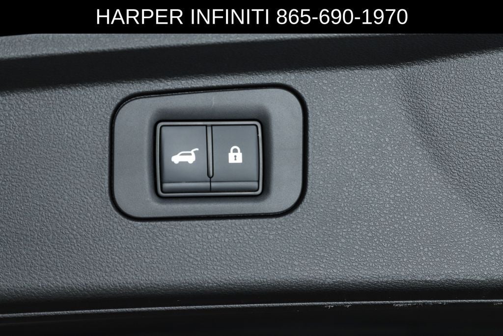 2025 INFINITI QX80 LUXE