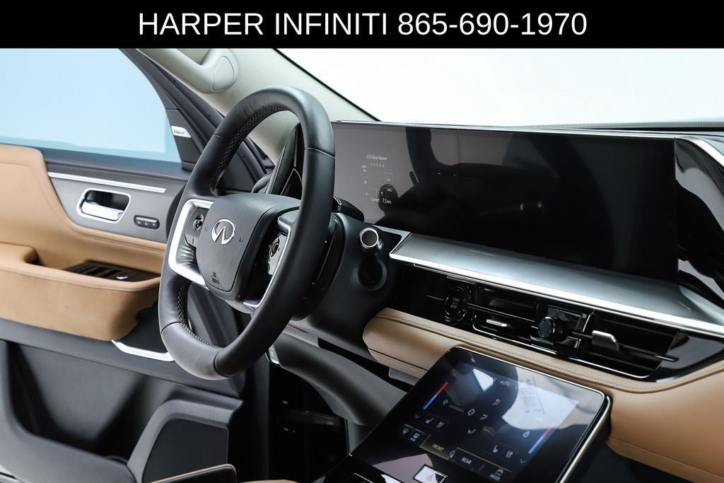 2025 INFINITI QX80 LUXE