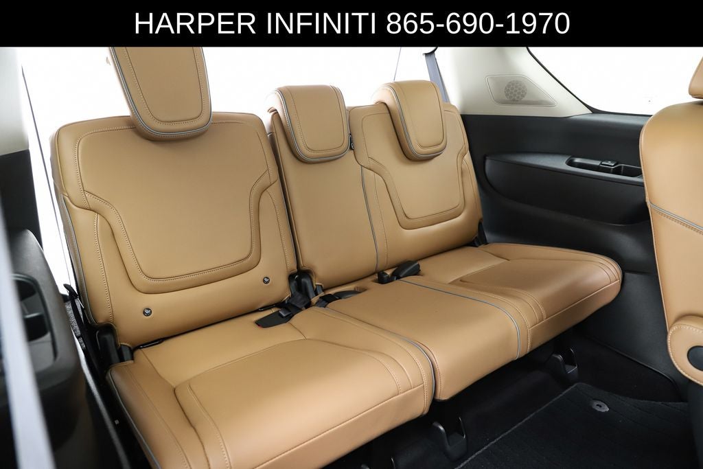 2025 INFINITI QX80 LUXE
