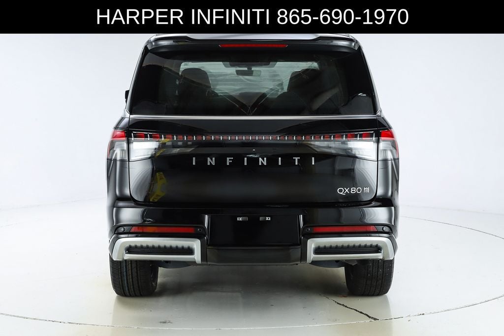 2025 INFINITI QX80 LUXE