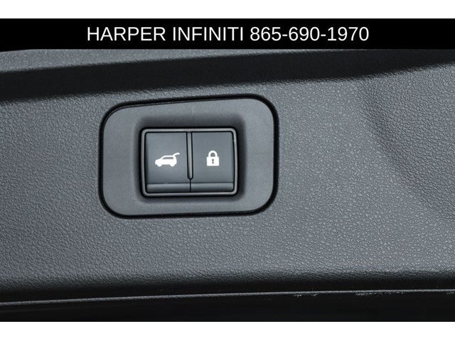 2025 INFINITI QX80 LUXE