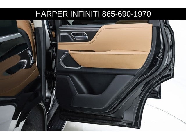 2025 INFINITI QX80 LUXE