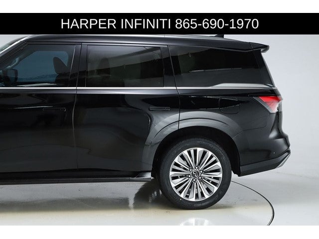 2025 INFINITI QX80 LUXE