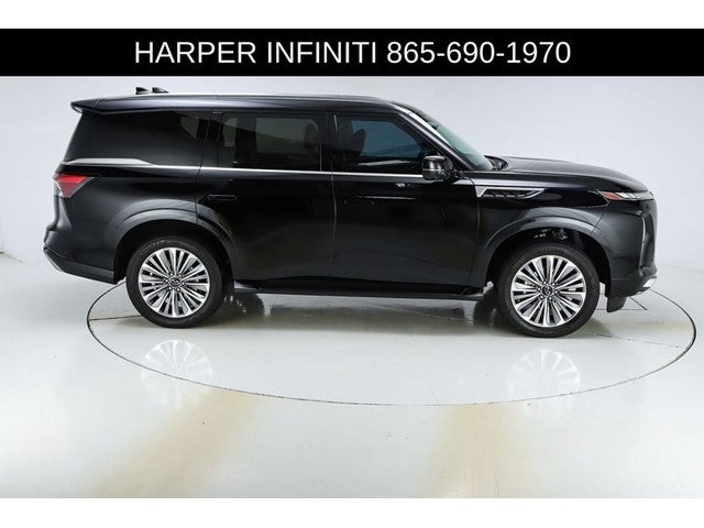 2025 INFINITI QX80 LUXE