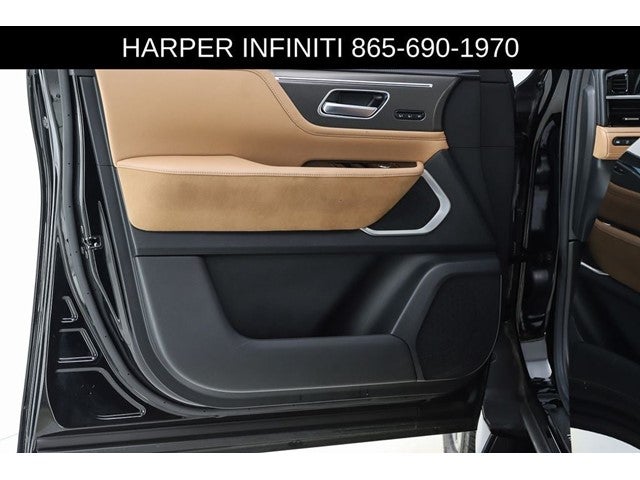 2025 INFINITI QX80 LUXE