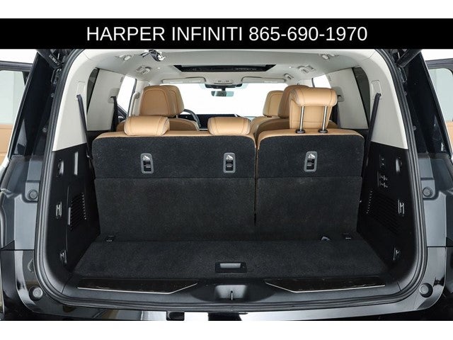 2025 INFINITI QX80 LUXE
