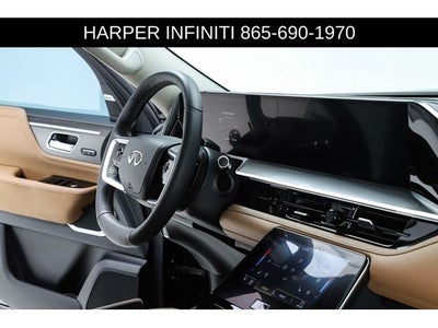 2025 INFINITI QX80 LUXE