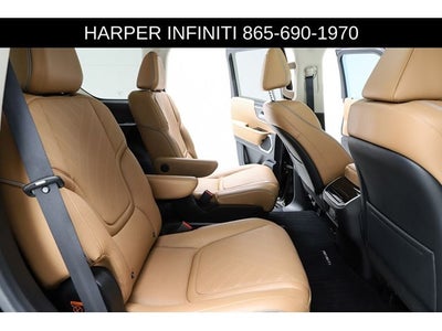 2025 INFINITI QX80 LUXE