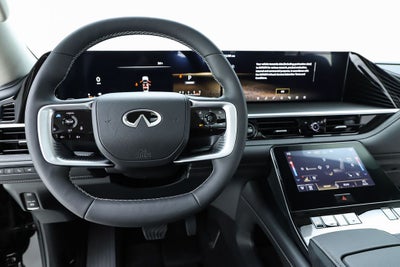 2026 INFINITI QX80 LUXE