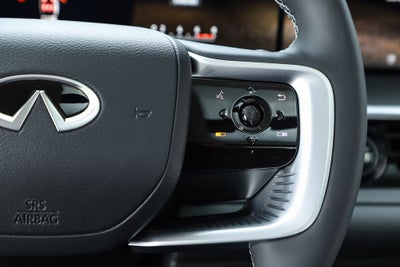 2026 INFINITI QX80 LUXE