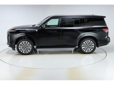 2026 INFINITI QX80 LUXE