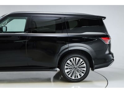 2026 INFINITI QX80 LUXE