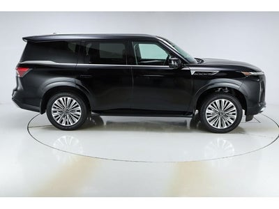 2026 INFINITI QX80 LUXE