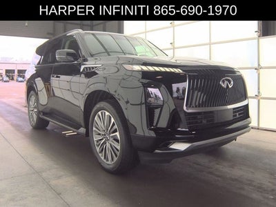 2025 INFINITI QX80 LUXE