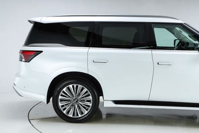 2026 INFINITI QX80 LUXE