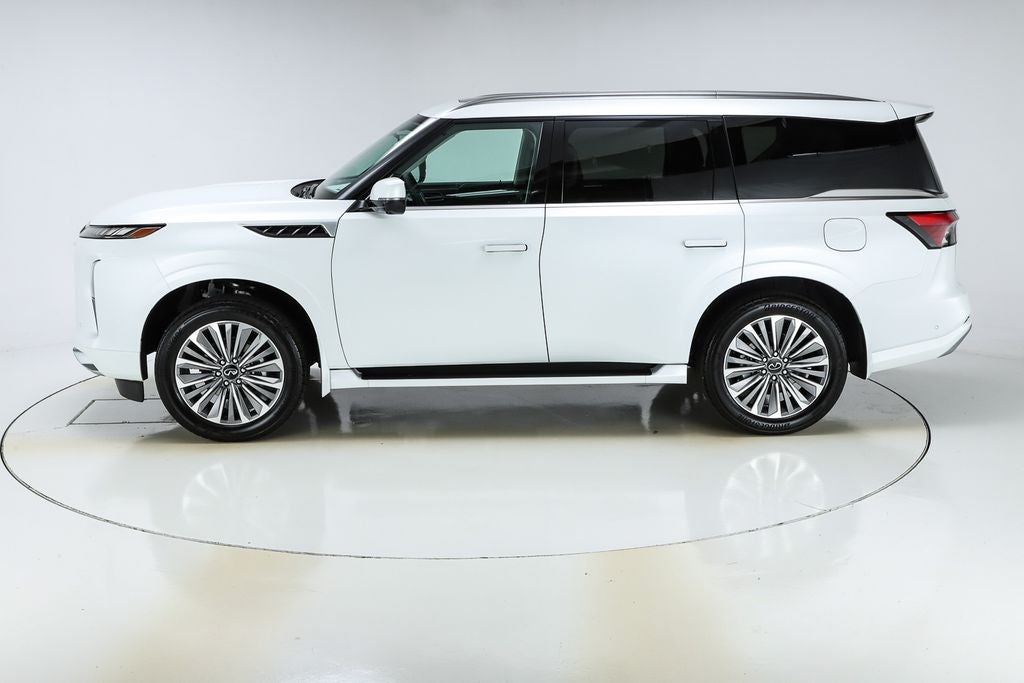 2026 INFINITI QX80 LUXE