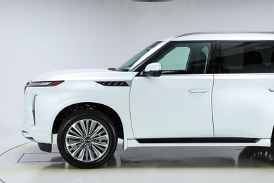 2026 INFINITI QX80 LUXE