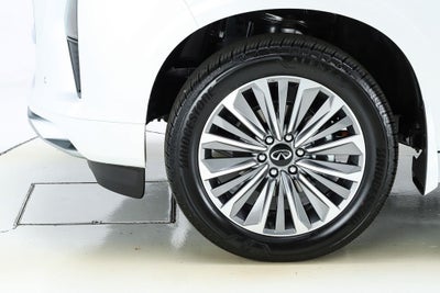 2026 INFINITI QX80 LUXE