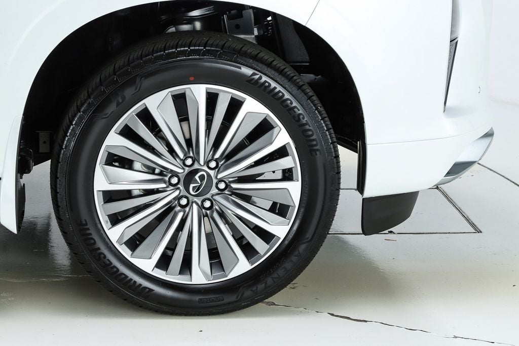 2026 INFINITI QX80 LUXE