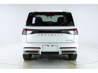 2026 INFINITI QX80 LUXE