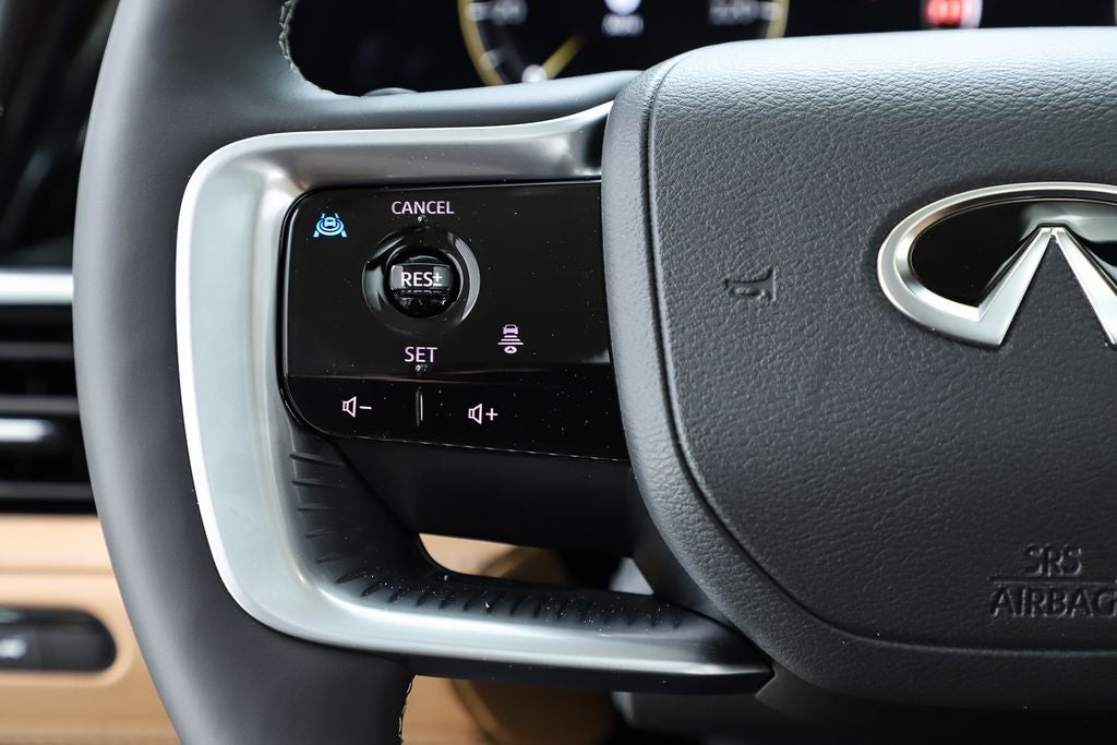 2026 INFINITI QX80 LUXE