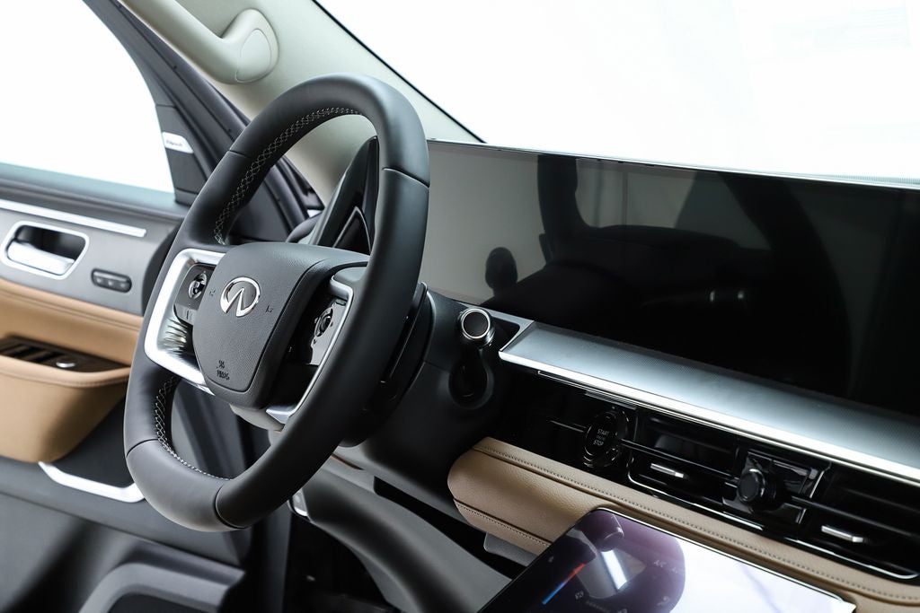 2026 INFINITI QX80 LUXE