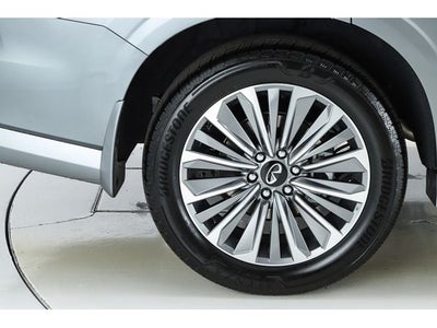 2026 INFINITI QX80 LUXE