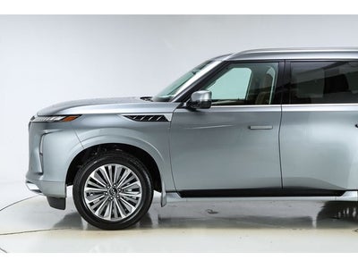 2026 INFINITI QX80 LUXE
