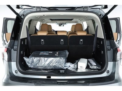 2026 INFINITI QX80 LUXE