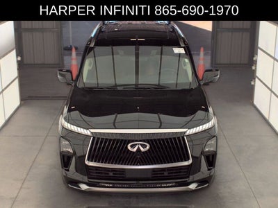 2025 INFINITI QX80 LUXE